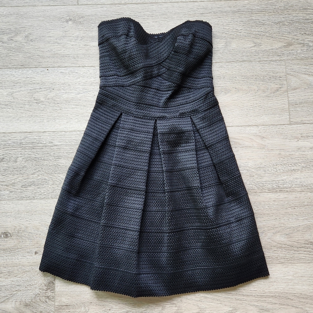 Express Black Dress Womens Small Strapless Fit & Flare Textured Wedding Nwt